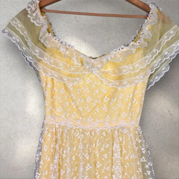 Vtg Lorrie Deb Romantic Dress Gunne Sax Renaissance Coquette Fairy Fits Sz  2/4 is available for purchase on au PAY Market - Imported Goods Online  Store Co.Ltd. | au PAY Market -